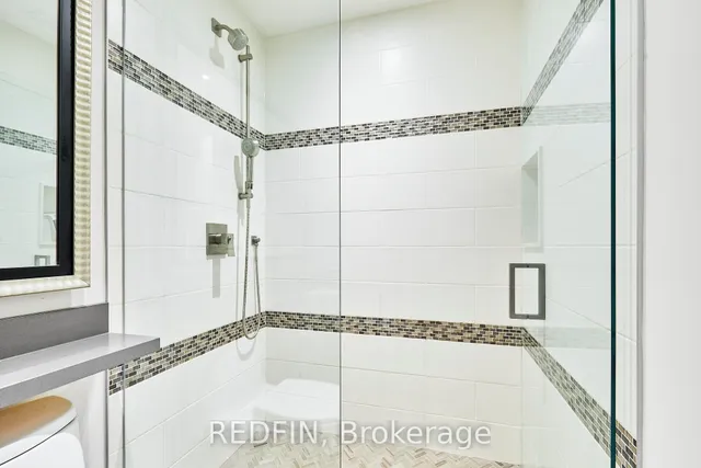 Additional image 34 of 516 Melrose Ave