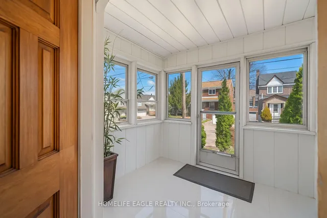 Additional image 11 of 82 Haslam St