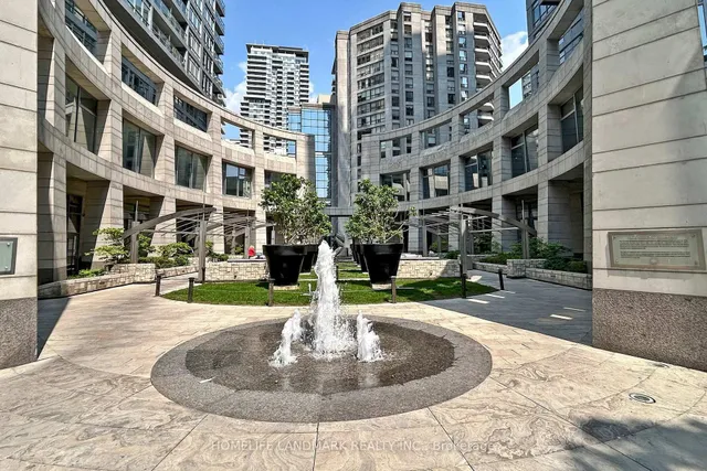 Additional image 4 of 2181 Yonge St Unit 1505