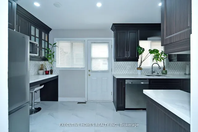 Additional image 11 of 194 Braymore Blvd