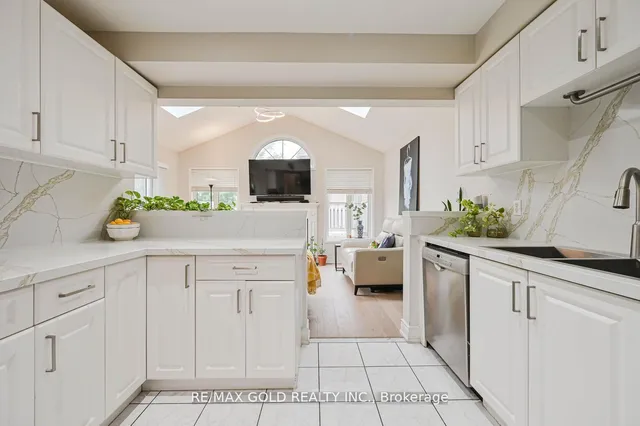 Additional image 14 of 44 Ribbon Dr