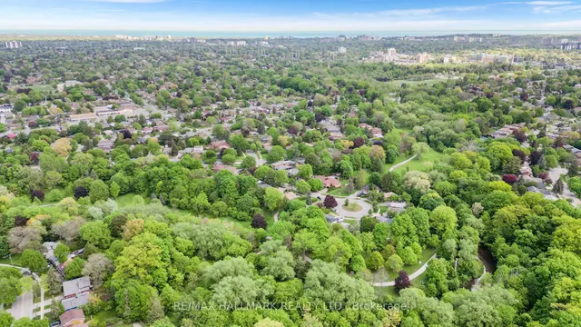 Additional image 35 of 233 Birkdale Rd