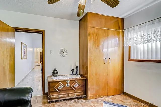 Additional image 9 of 114 Eaton Ave