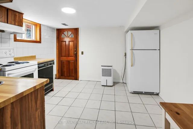 Additional image 31 of 229 Livingstone Ave