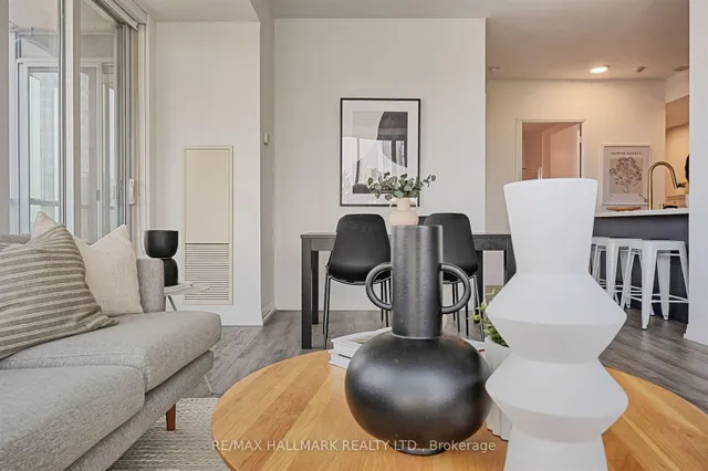 Additional image 14 of 25 Cole St Unit 1201