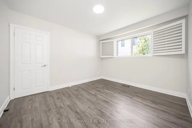 Additional image 21 of 106 Silverstone Dr