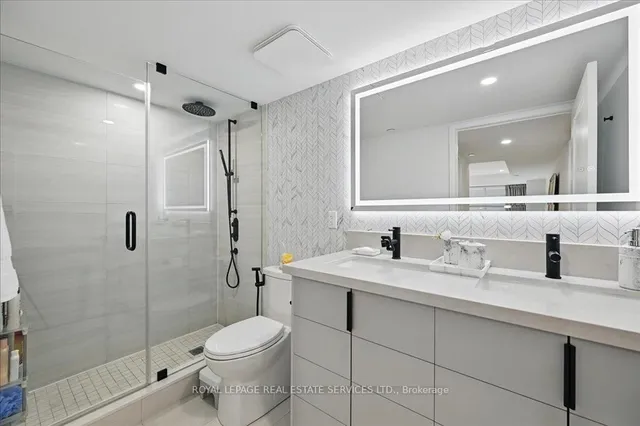 Additional image 37 of 2489 Taunton Rd Unit 108