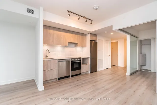 Additional image 6 of 395 Bloor St Unit 2201