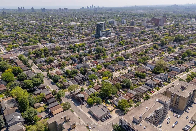 Additional image 42 of 308 WHITMORE Ave