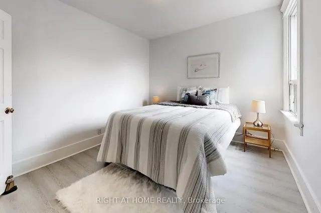 Additional image 24 of 1072 Dufferin St