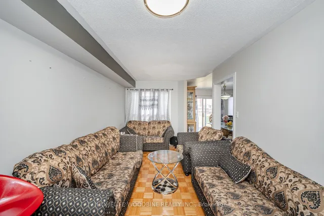 Additional image 10 of 14 Tessler Cres