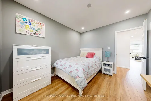 Additional image 19 of 65 Ashwood Cres