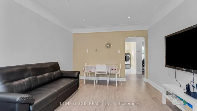 Additional image 14 of 160 Whitney Ave