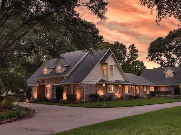 1610 Palomino Ln, Humble, TX 77339