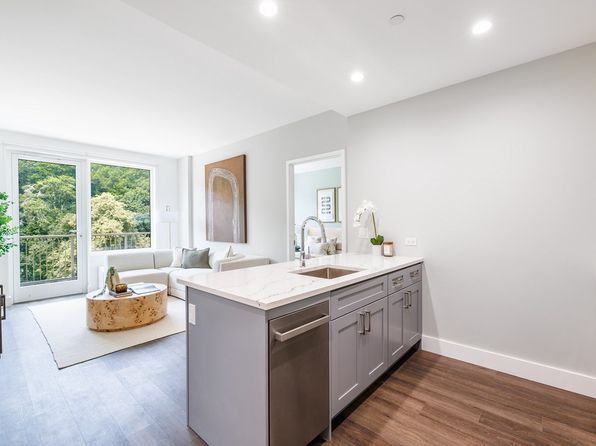 4568 Broadway #PENTHOUSE P, New York, NY 10040