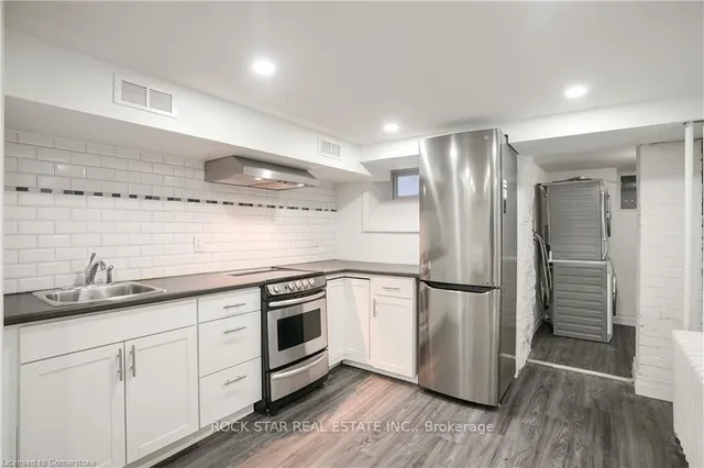 Additional image 35 of 115 Balsam Ave