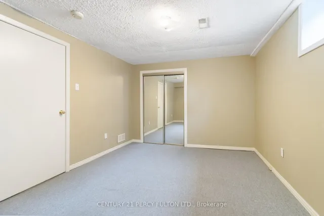 Additional image 35 of 55 Rochman Blvd