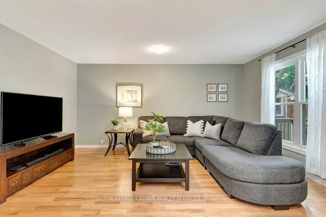 Additional image 14 of 10 Huntingwood Crt
