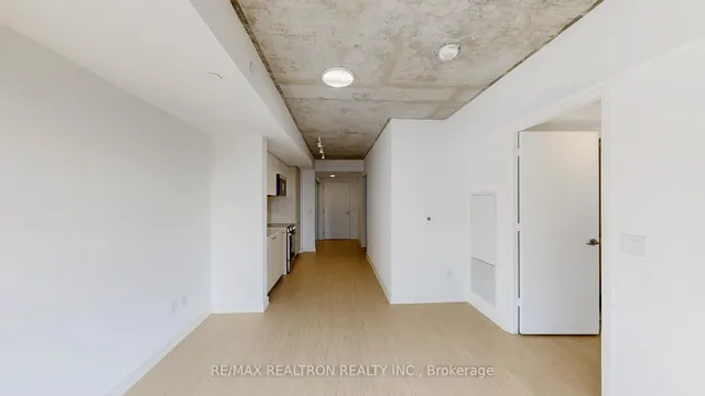 Additional image 16 of 65 Mutual St Unit 1702