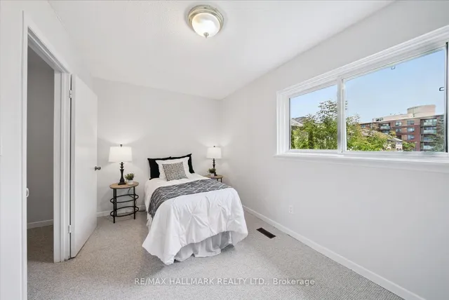 Additional image 29 of 9 Mason Rd