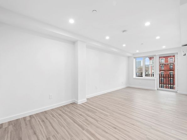 152 W 140th St, New York, NY 10030
