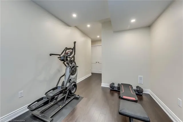 Additional image 46 of 3239 Millicent Ave