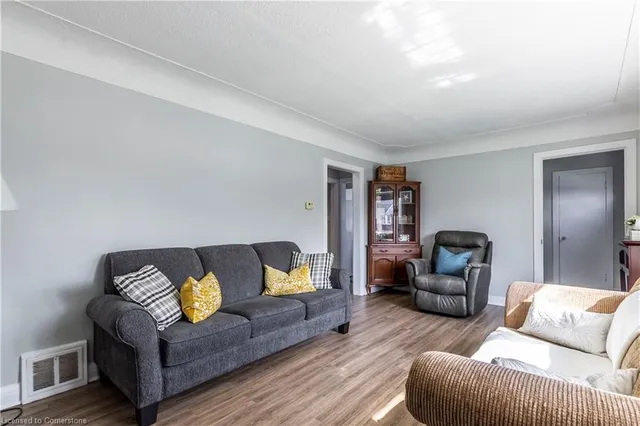 Additional image 12 of 20 West 1st St