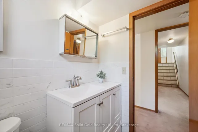 Additional image 28 of 246 Thaler Ave