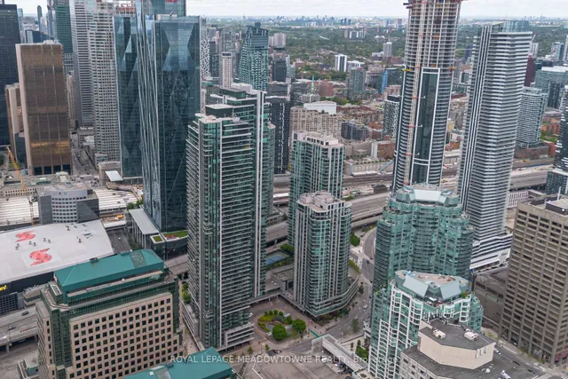 Additional image 38 of 12 Yonge St Unit 1801