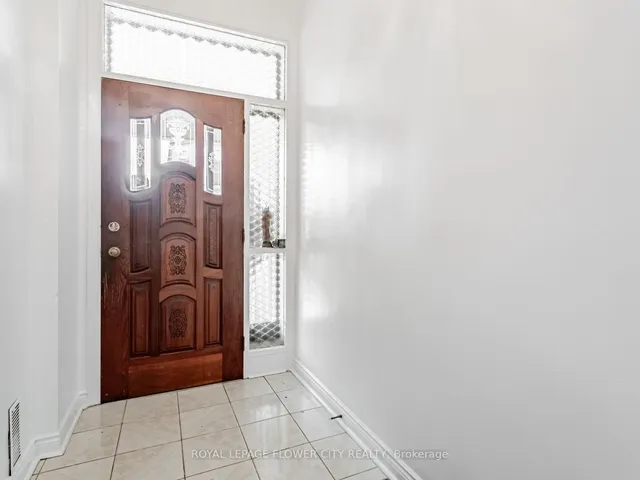 Additional image 4 of 85 Gladstone Ave