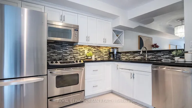 Additional image 14 of 54 Arundel Ave