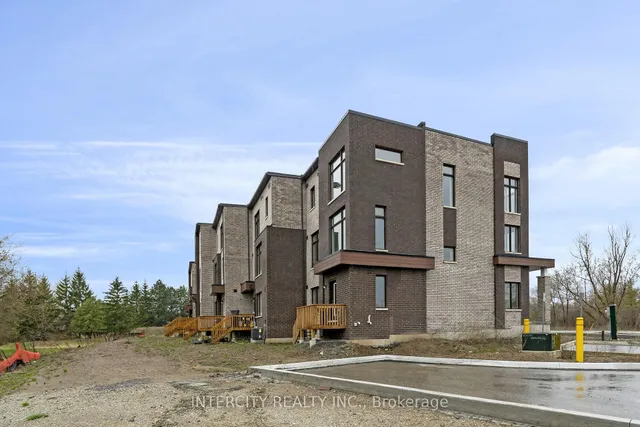 Additional image 32 of 42 Queenpost Dr