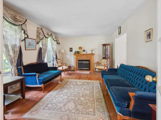 Additional image 7 of 10 Beverly Glen Dr