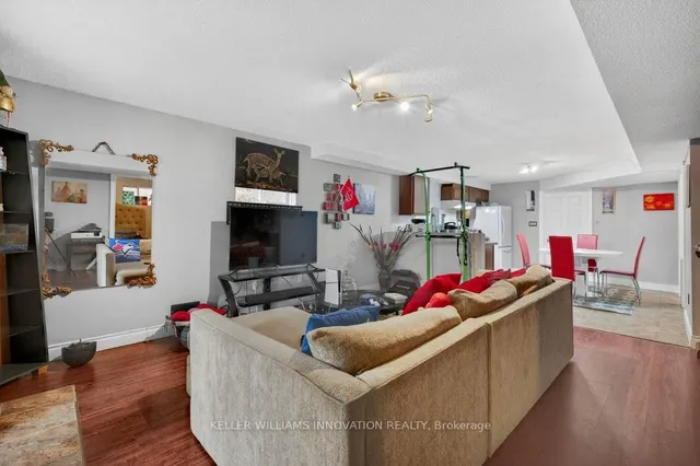 Additional image 35 of 324 Beaumont Cres