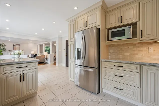 Additional image 24 of 5248 Nova Cres