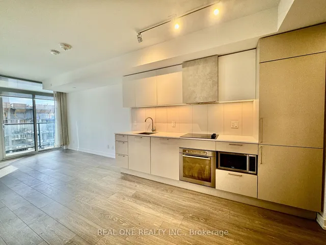 Additional image 8 of 19 Western Battery Rd Unit Ph03