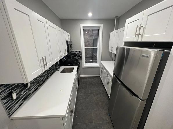 2471 Grand Ave #3L, Bronx, NY 10468
