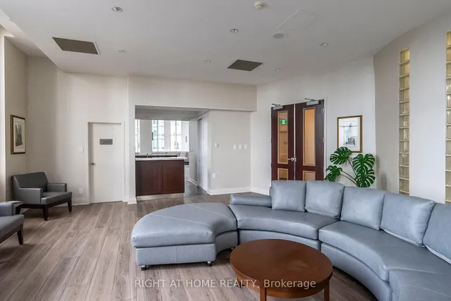 Additional image 35 of 25 The Esplanade Unit 2316