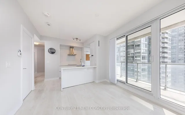 Additional image 19 of 2221 Yonge St Unit 1408