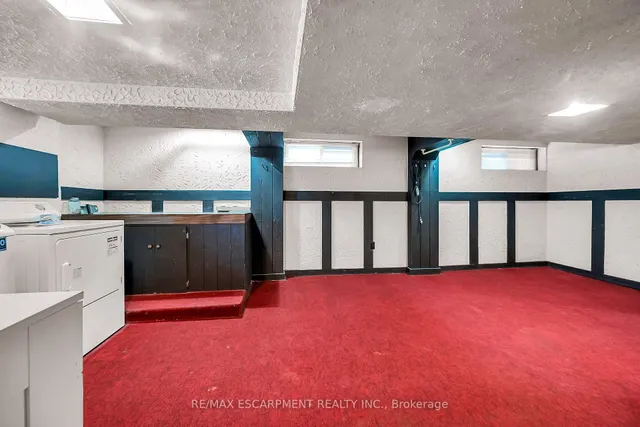 Additional image 28 of 42 NEWTON Ave