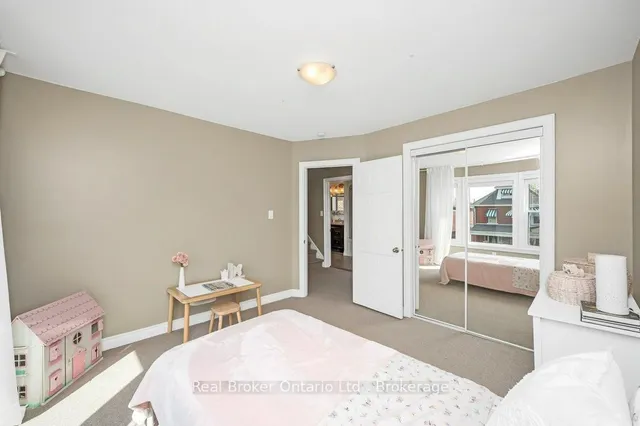 Additional image 15 of 18 Kensington Ave