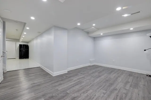 Additional image 42 of 436 Royal West Dr