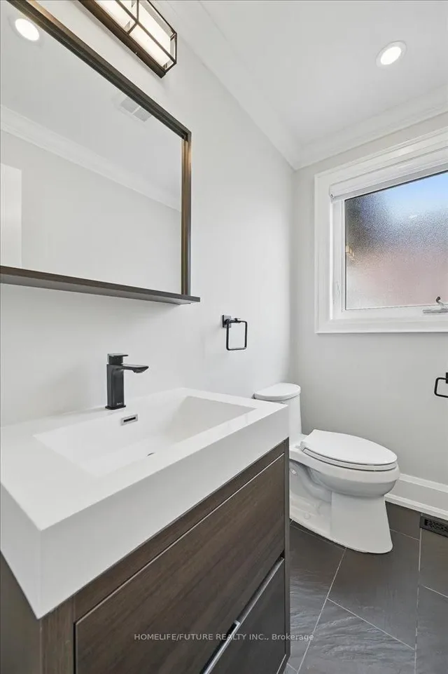 Additional image 23 of 7 Grandview Ave