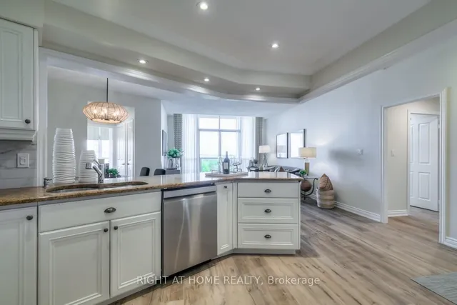 Additional image 21 of 3181 Bayview Ave Unit PH17