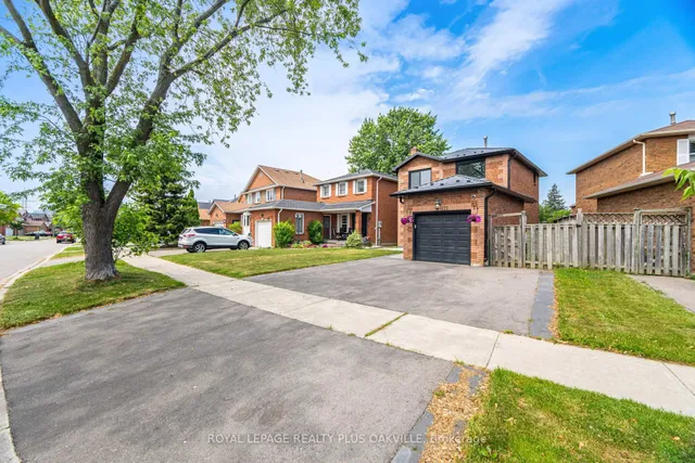 Additional image 4 of 421 Laurentian Ave