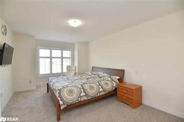 Additional image 22 of 29 Hibiscus Lane