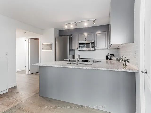 Additional image 8 of 381 Front St Unit 1810