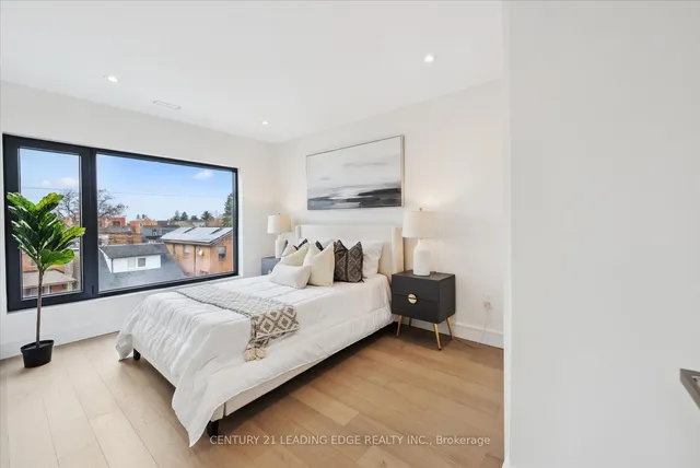 Additional image 31 of 257 Robina Ave