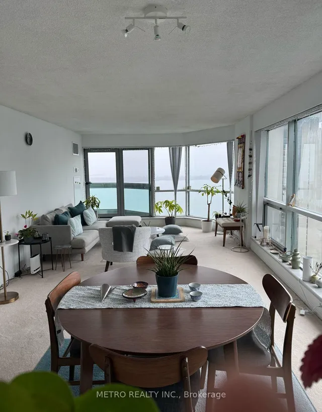 Additional image 13 of 10 Yonge St Unit 3112