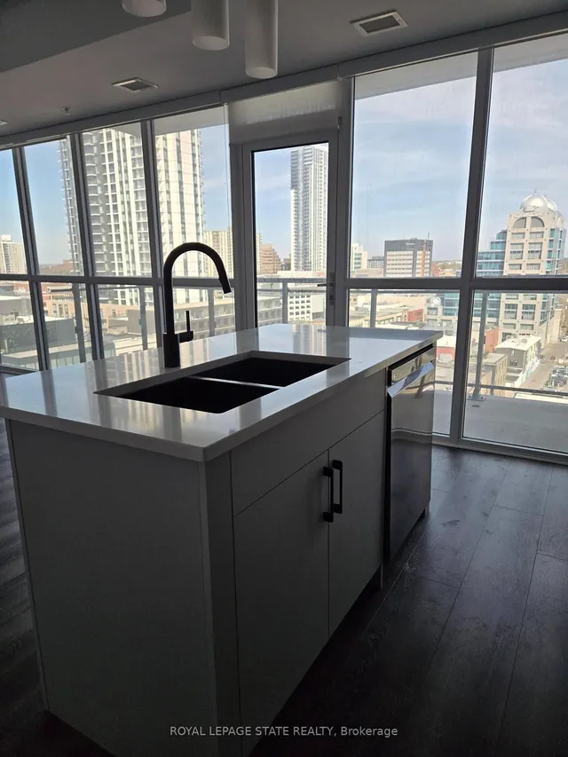 Additional image 12 of 60 Charles St Unit 1202